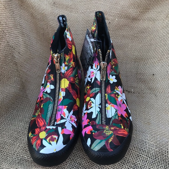 Converse 5.5 Chuck Taylor All Star Pat Bo Sneakers - Picture 7 of 7